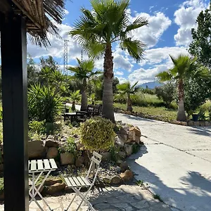 Victoria & Olivar Villa